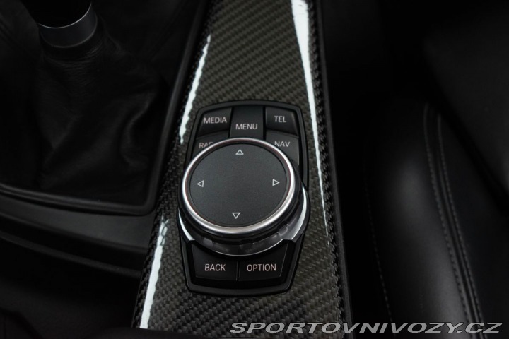 BMW M4 F83 MANUÁL*HEAD-UP*HARMAN 2014