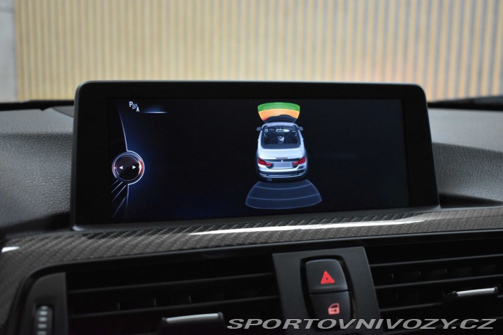 BMW M4 F83 REZERVACE* 2014