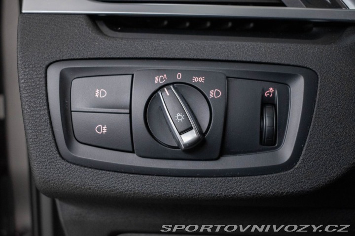 BMW X1 xDrive25d REZERVACE 2017