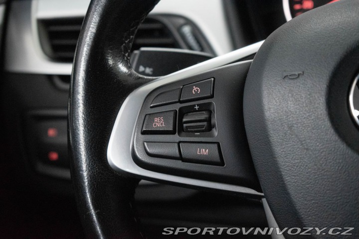 BMW X1 xDrive25d REZERVACE 2017