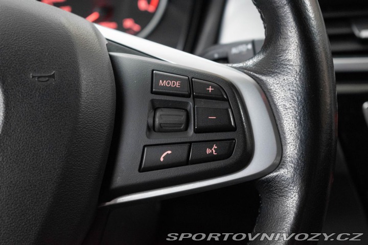 BMW X1 xDrive25d REZERVACE 2017