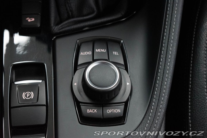 BMW X1 xDrive25d REZERVACE 2017