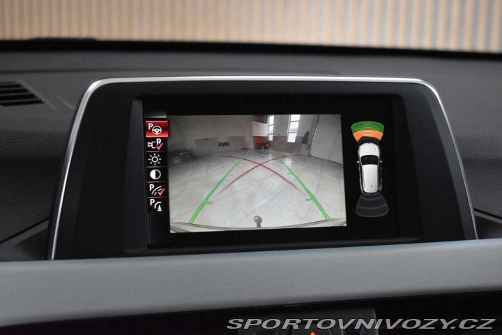 BMW X1 xDrive25d REZERVACE 2017