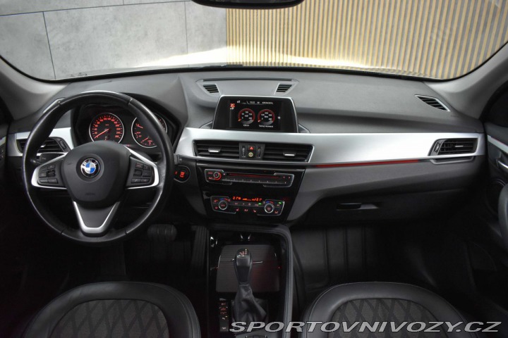 BMW X1 xDrive25d REZERVACE 2017