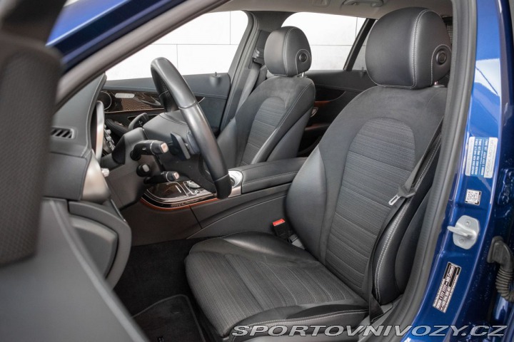 Mercedes-Benz C C 250d 4MATIC*AMG*TAŽNÉ*Č 2017