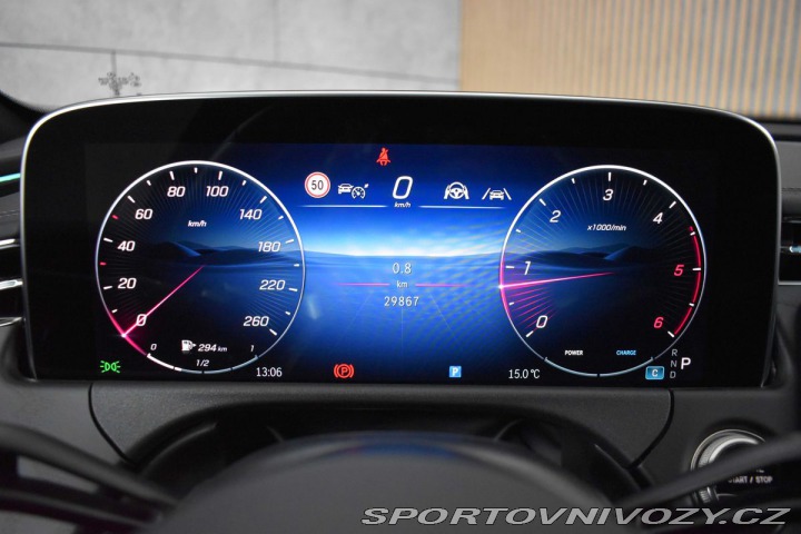 Mercedes-Benz E E 220d AMG*TAŽNÉ*ZÁRUKA*Č 2024