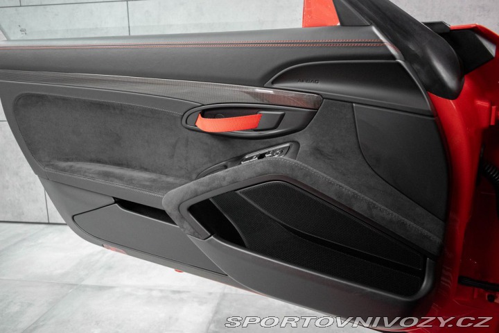 Porsche 911 GT3 RS 4.0 !Najeto 14.885 2016