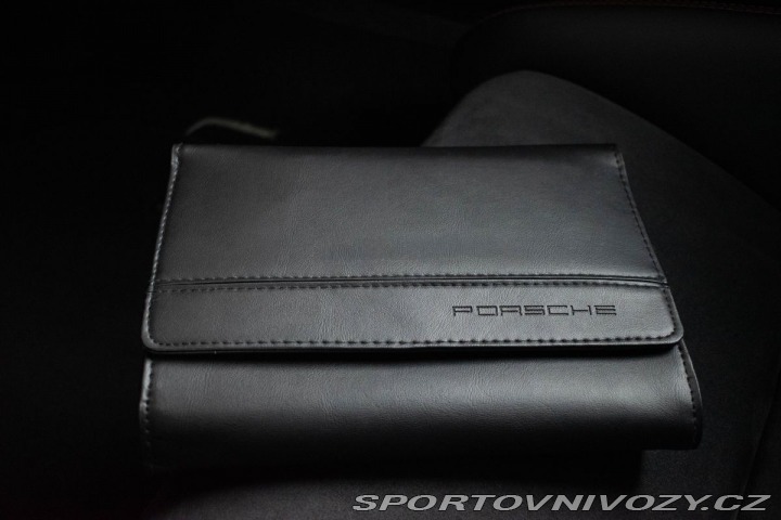 Porsche 911 GT3 RS 4.0 !Najeto 14.885 2016