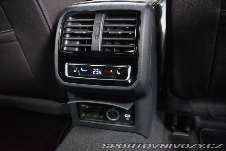 Volkswagen Arteon 2.0 TDI R-LINE*TAŽNÉ*DPH* 2022