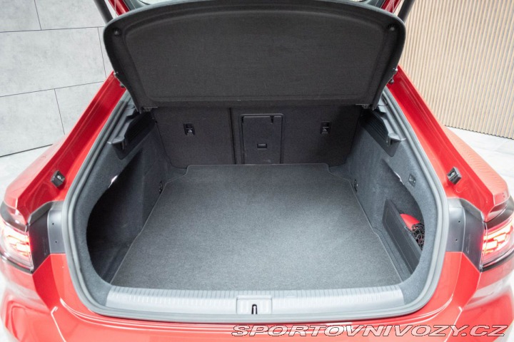 Volkswagen Arteon 2.0 TDI R-LINE REZERVACE 2022