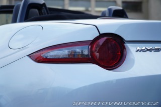 Mazda MX-5 ND 2015