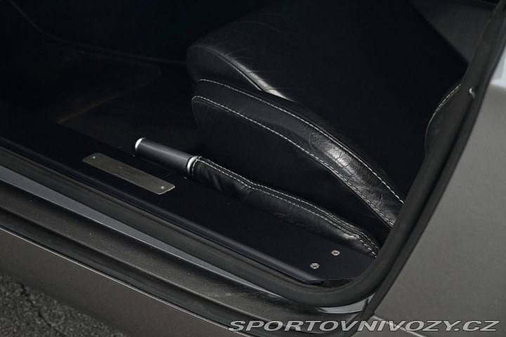 Aston Martin Vantage 4.3 V8 2006