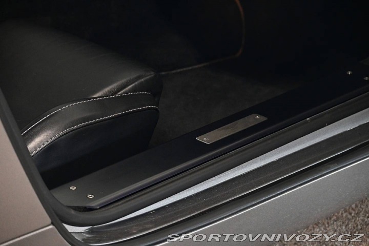 Aston Martin Vantage 4.3 V8 2006