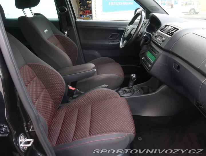 Škoda Fabia RS RS 1.4 TSI 2011