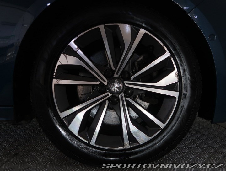 Peugeot 508 Hybrid 225 2021