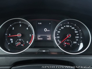 Volkswagen Golf 2.0 TDI GTD 2015