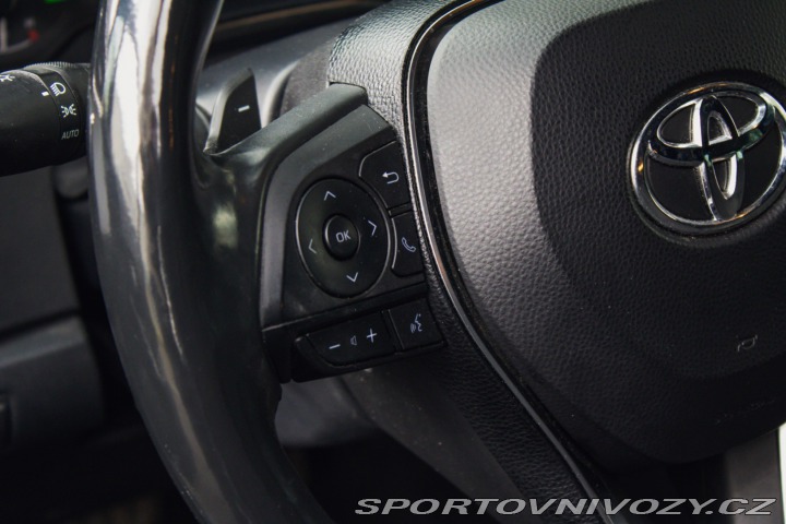 Toyota Corolla Combi  2.0 Hybrid Dynamic 2019