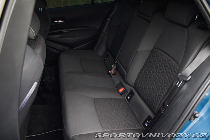 Toyota Corolla Combi  2.0 Hybrid Dynamic 2019