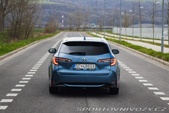 Toyota Corolla Combi  2.0 Hybrid Dynamic 2019