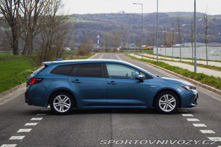 Toyota Corolla Combi  2.0 Hybrid Dynamic 2019