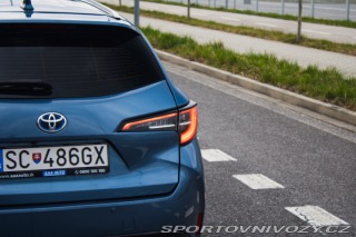 Toyota Corolla Combi  2.0 Hybrid Dynamic 2019
