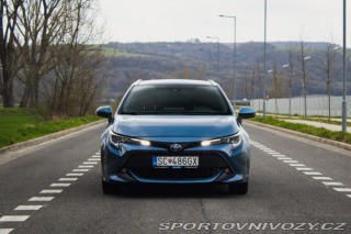 Toyota Corolla Combi  2.0 Hybrid Dynamic 2019