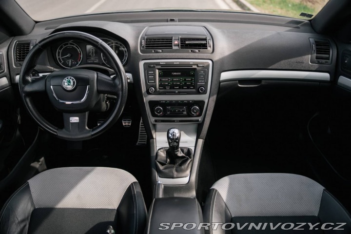 Škoda Octavia RS Combi  2.0 TFSI RS  /AJ N 2009