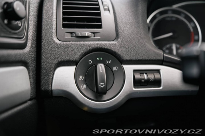 Škoda Octavia RS Combi  2.0 TFSI RS  /AJ N 2009