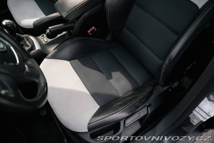 Škoda Octavia RS Combi  2.0 TFSI RS  /AJ N 2009