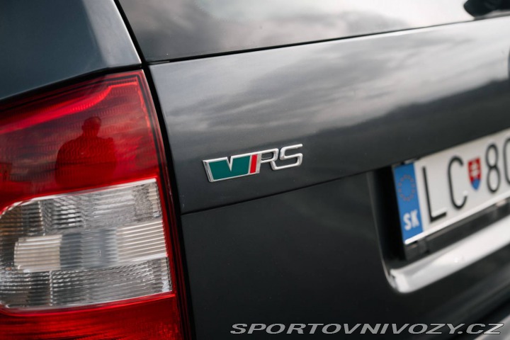 Škoda Octavia RS Combi  2.0 TFSI RS  /AJ N 2009