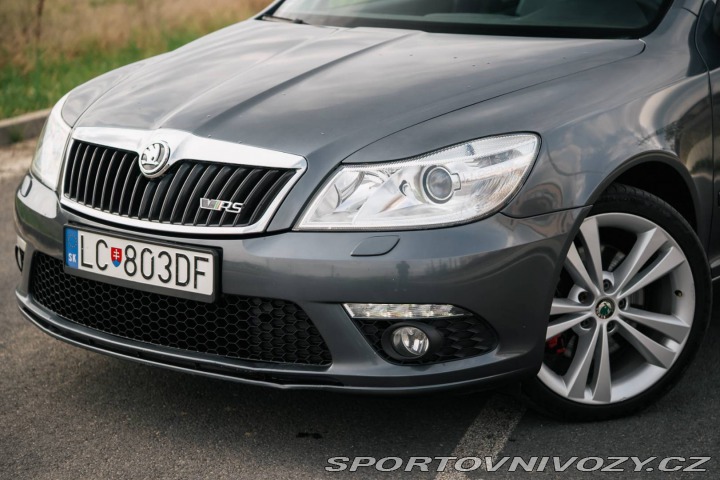 Škoda Octavia RS Combi  2.0 TFSI RS  /AJ N 2009