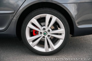 Škoda Octavia RS Combi  2.0 TFSI RS  /AJ N 2009