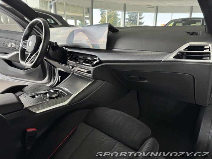 BMW 3 330i xDrive*M-SPORT*REZER 2025