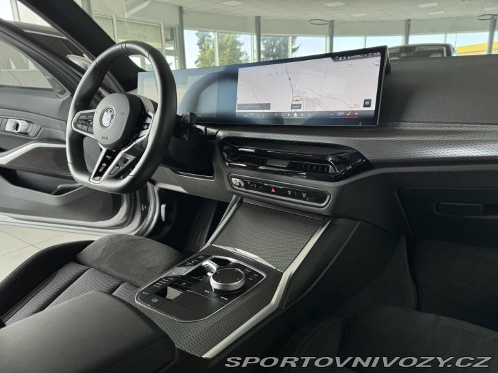 BMW 3 330i xDrive*M-SPORT*Kamer 2025