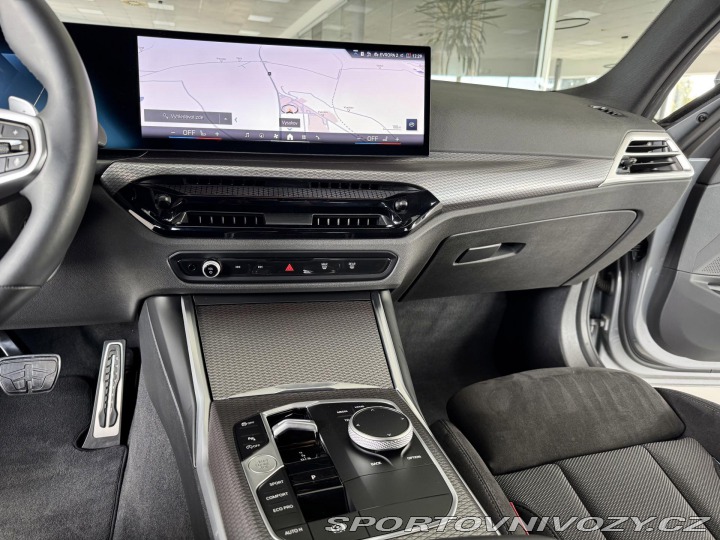BMW 3 330i xDrive*M-SPORT*REZER 2025