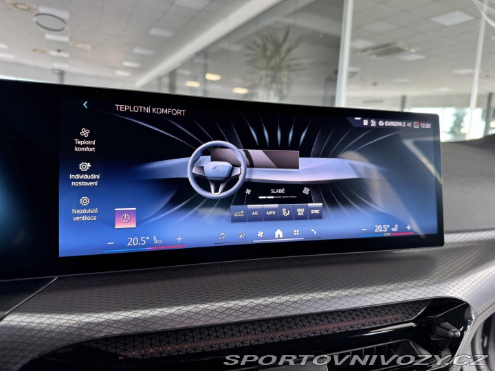 BMW 3 330i xDrive*M-SPORT*Kamer 2025