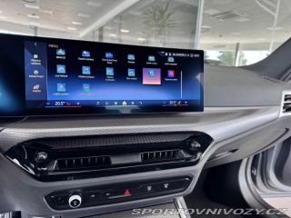 BMW 3 330i xDrive*M-SPORT*Kamer 2025