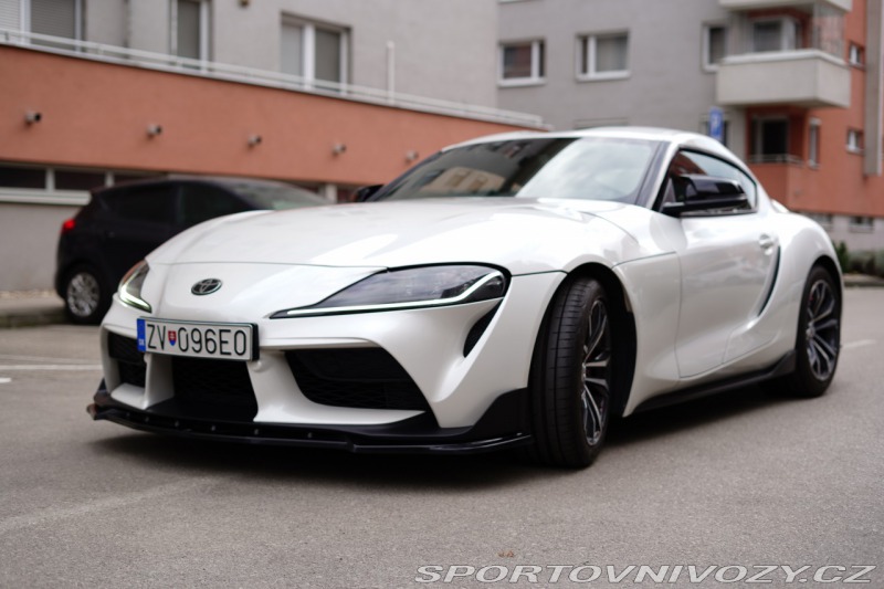 Toyota Supra 
