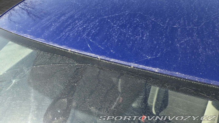 Volkswagen Golf Golf 7 R poškozený motor 2016