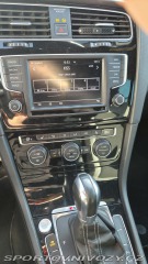 Volkswagen Golf Golf 7 R poškozený motor 2016