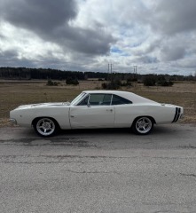 Dodge Charger 5.7 V8 Hemi 1968