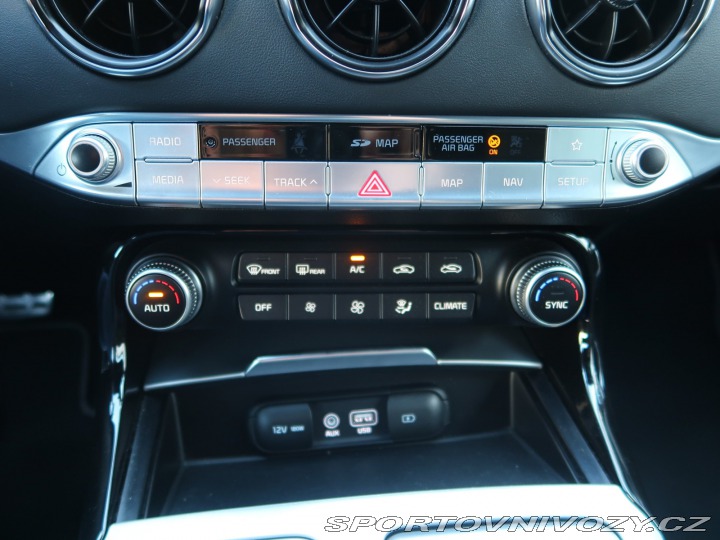 Kia Stinger GT-Line 2.0 T-GDI 2019