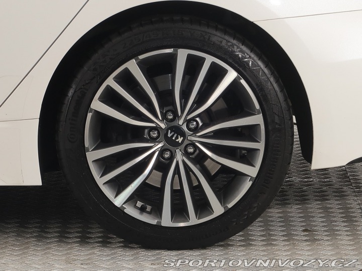 Kia Stinger GT-Line 2.0 T-GDI 2019