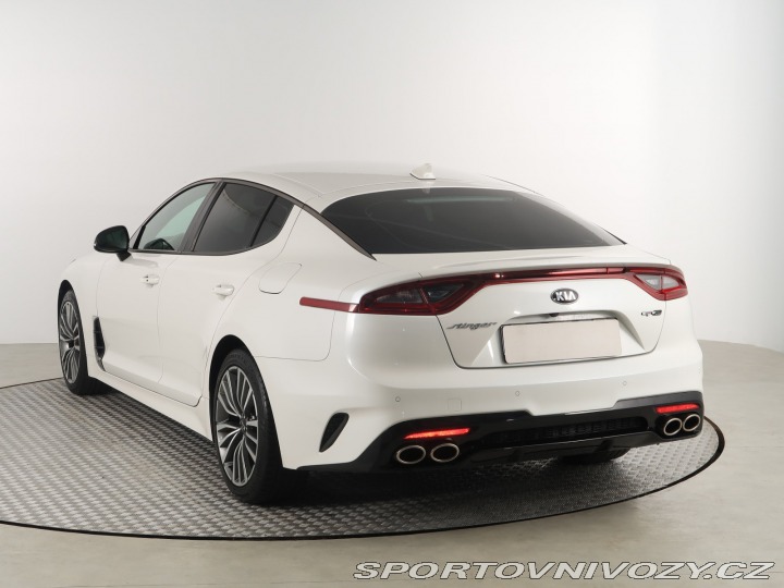 Kia Stinger GT-Line 2.0 T-GDI 2019