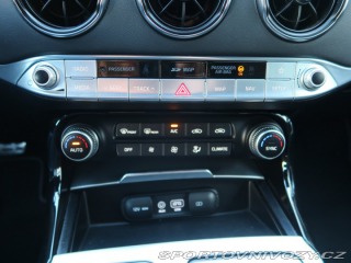 Kia Stinger GT-Line 2.0 T-GDI 2019