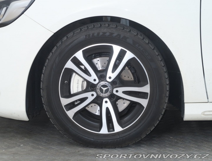 Mercedes-Benz A AMG line A 180 d 2016