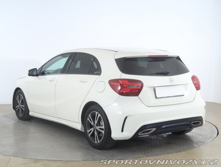 Mercedes-Benz A AMG line A 180 d 2016