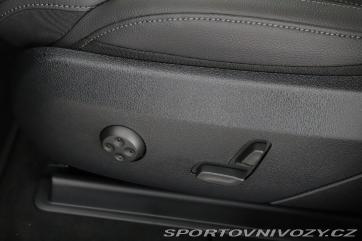 Mercedes-Benz Ostatní modely GLC Coupe AMG 300 e 2025