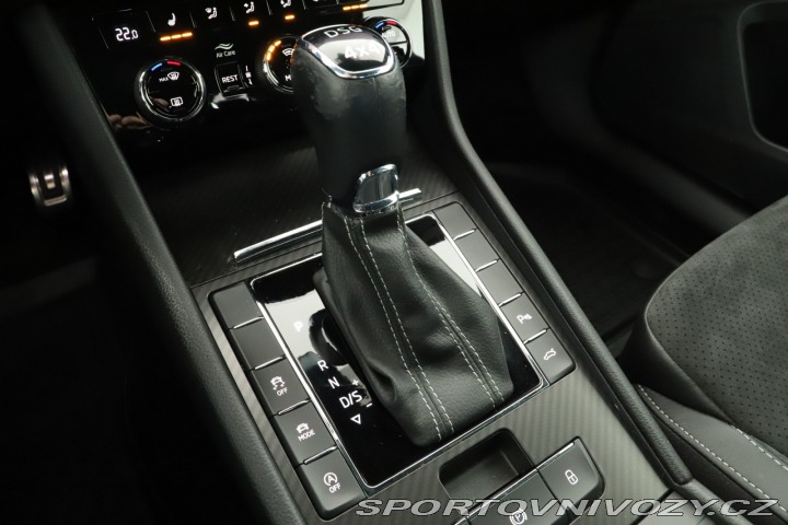 Škoda Superb Sportline 2.0 TSI 2020