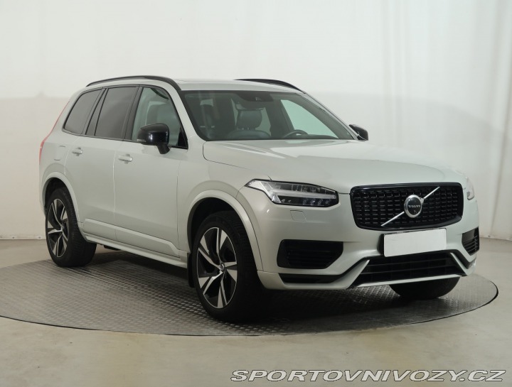 Volvo Ostatní modely XC90  T8 Twin Engine AWD 2021